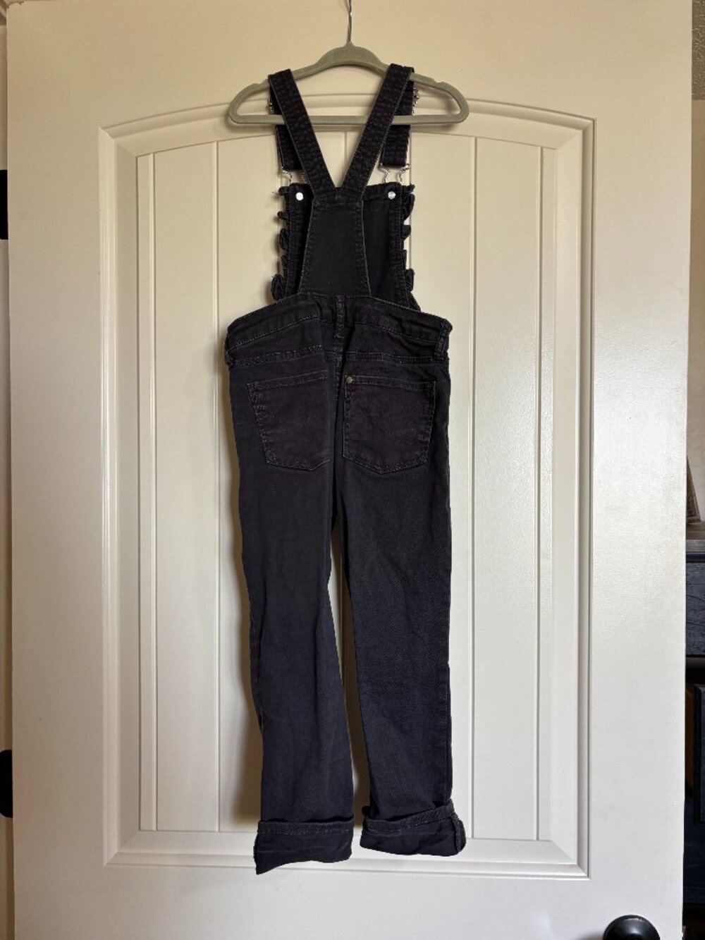 H&M Girls Black Ruffle Denim Overalls Size 5-6Y